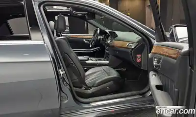 Mercedes-Benz E-Class 2015 3.5 гидро, миниатюра 11 Mercedes-Benz E-Class 2015 3.5 гидро, миниатюра 11