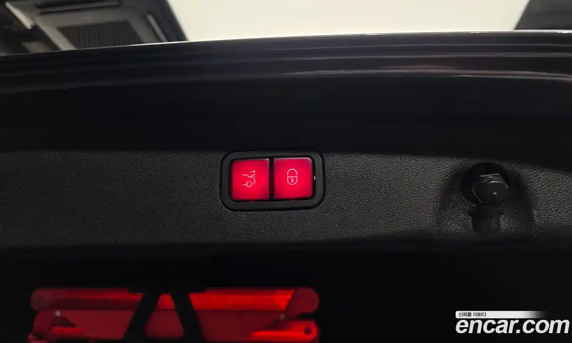 Mercedes-Benz E-Class 2015 3.5 гидро, фото 20 Mercedes-Benz E-Class 2015 3.5 гидро, фото 20