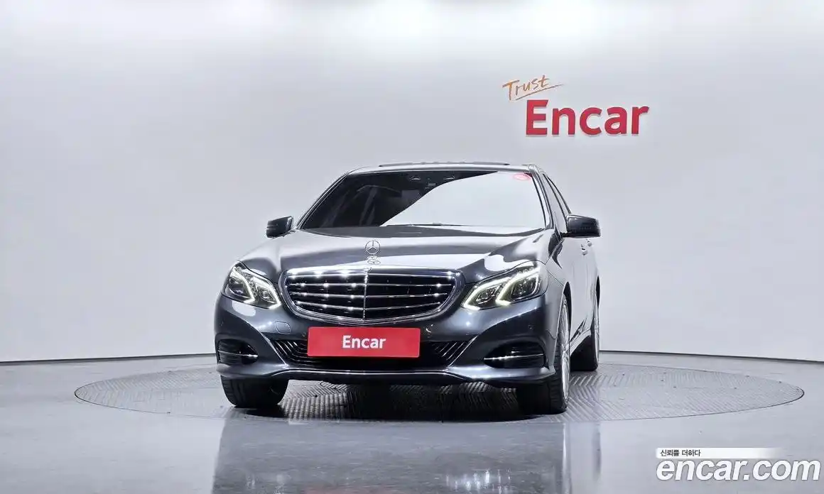 Mercedes-Benz E-Class 2015 3.5 гидро, фото 3 Mercedes-Benz E-Class 2015 3.5 гидро, фото 3