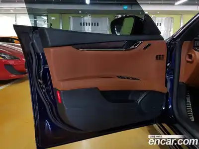 Maserati Quattroporte 2016 3.0 автомат (гидро), миниатюра 7 Maserati Quattroporte 2016 3.0 автомат (гидро), миниатюра 7