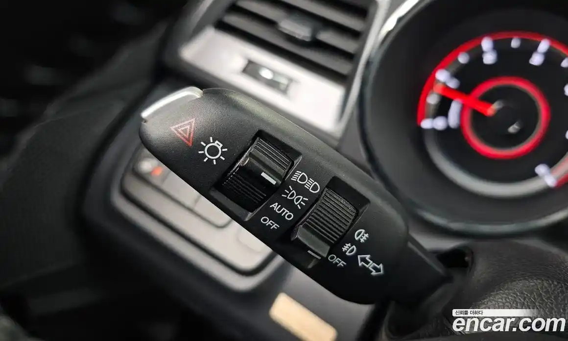 SsangYong TIBOLI 2016 1.6 автомат (гидро), фото 18