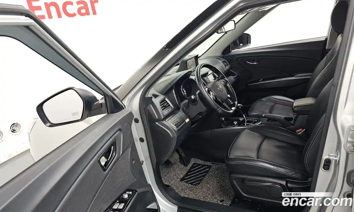 SsangYong TIBOLI 2016 1.6 автомат (гидро), фото 10