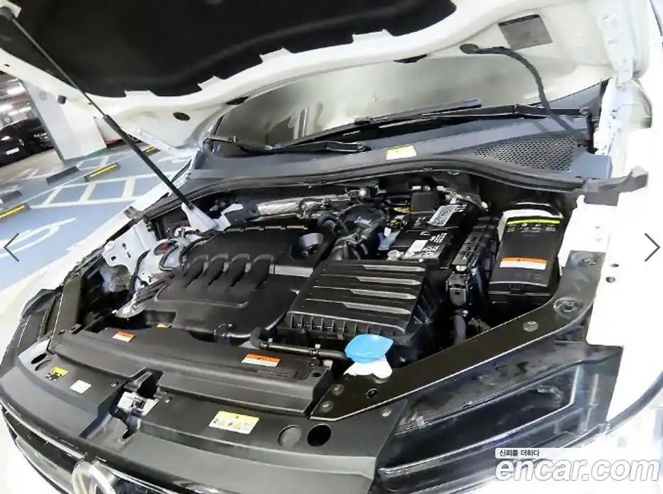 Volkswagen Tiguan 2020 2.0 автомат (гидро), фото 19