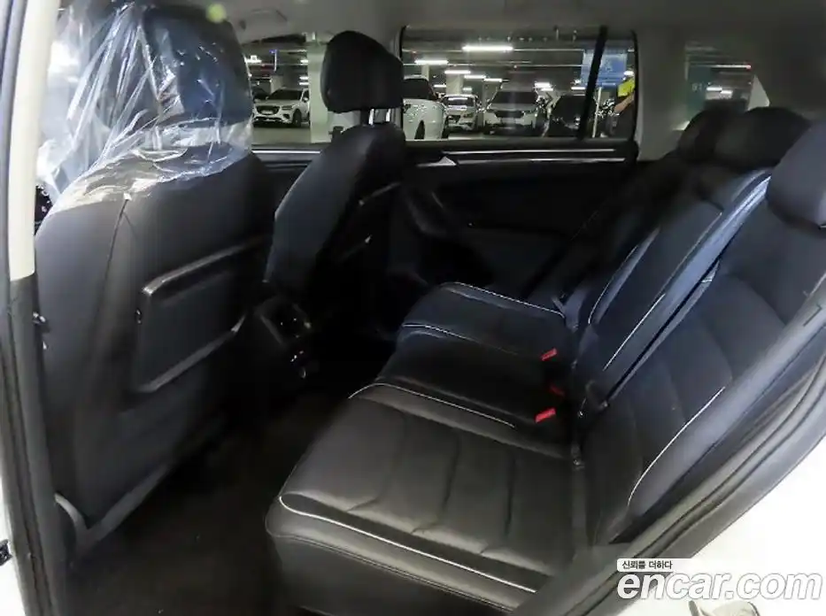 Volkswagen Tiguan 2020 2.0 автомат (гидро), фото 7