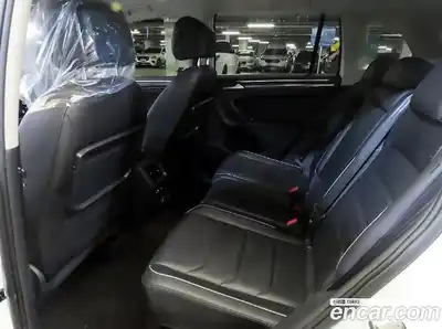 Volkswagen Tiguan 2020 2.0 автомат (гидро), миниатюра 7