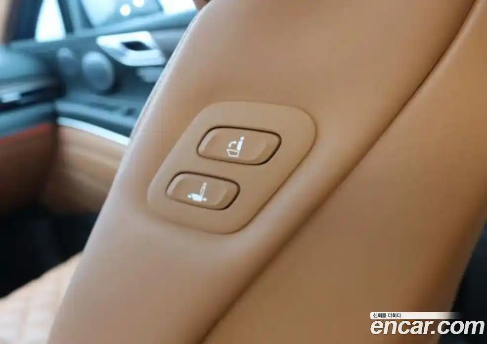 Genesis GV80 2024 3.5 автомат (гидро), фото 15