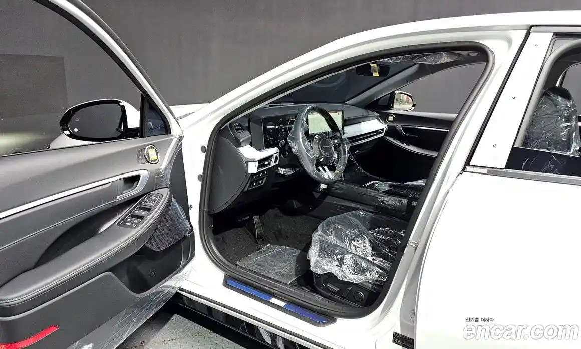 Hyundai Sonata 2026 2.0 автомат (гидро), фото 10