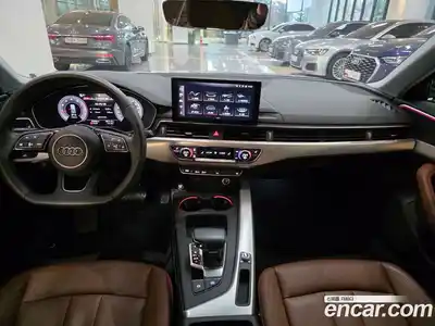 Audi A4 2023 2.0 автомат (гидро), миниатюра 7