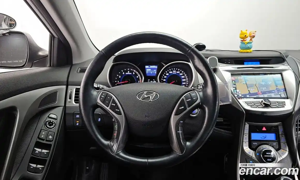 Hyundai Avante 2013 1.6 автомат (гидро), фото 15