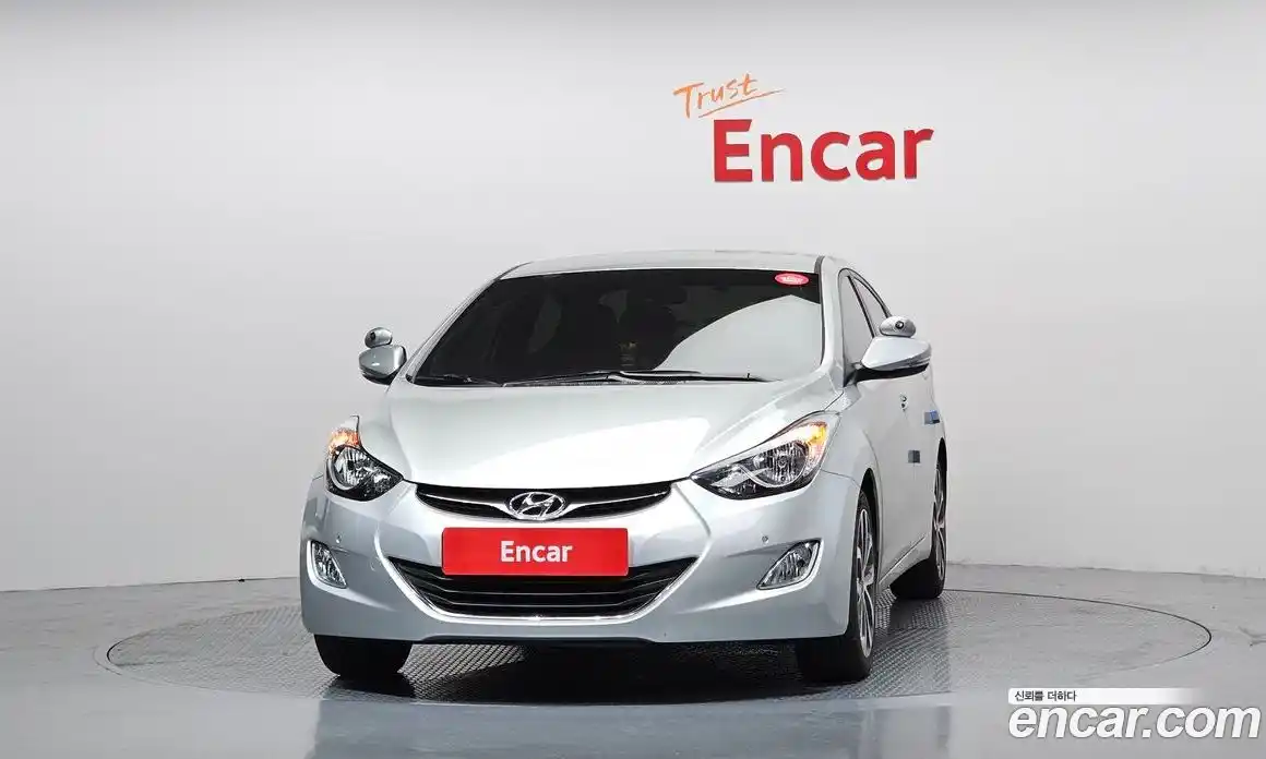 Hyundai Avante 2013 1.6 автомат (гидро), фото 3