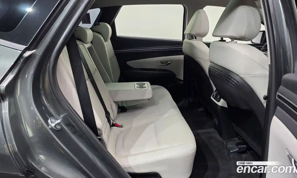 Hyundai Tucson 2021 1.6 автомат (гидро), фото 12
