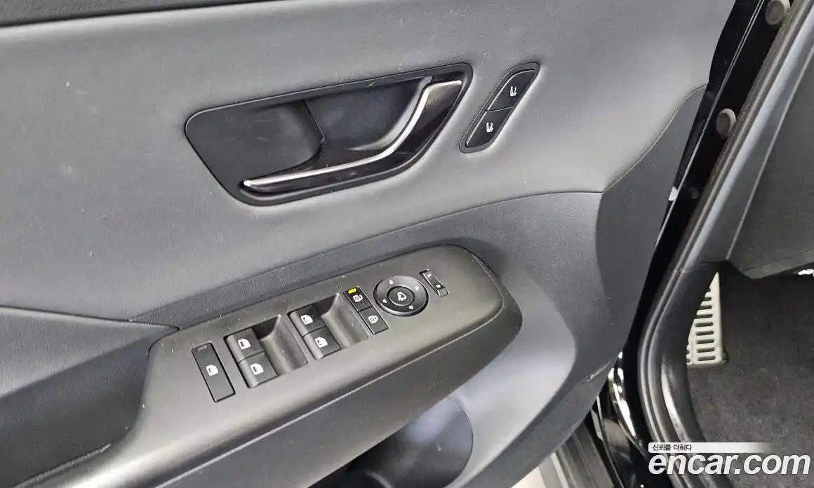 Hyundai Kona 2024 1.6 автомат (гидро), фото 29
