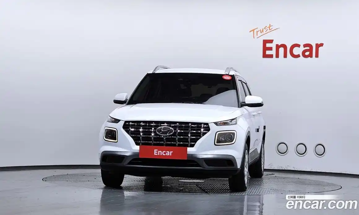 Hyundai Venue 2022 1.6 автомат (гидро), фото 3