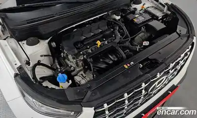 Hyundai Venue 2022 1.6 автомат (гидро), миниатюра 6