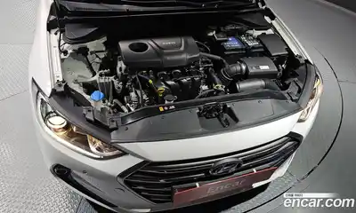 Hyundai Avante 2016 1.6 автомат (гидро), миниатюра 6