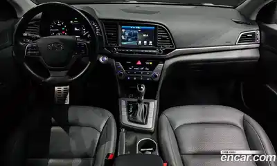 Hyundai Avante 2016 1.6 автомат (гидро), миниатюра 10
