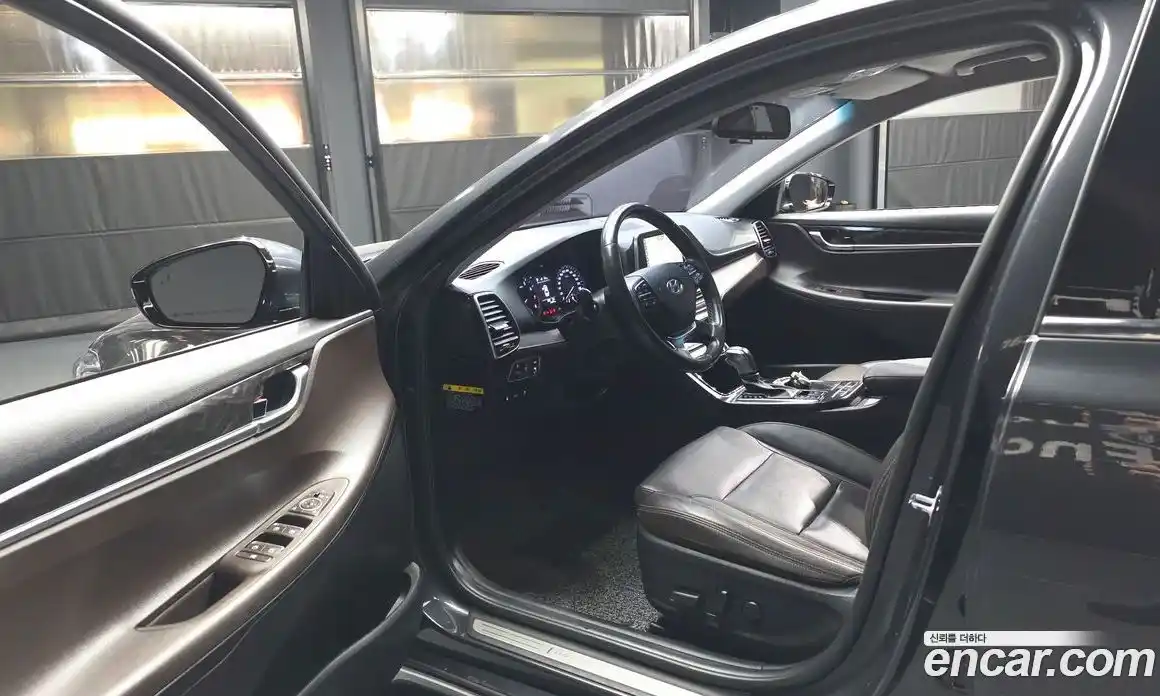 Hyundai Grandeur 2018 2.4 автомат (гидро), фото 13