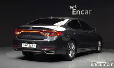 Hyundai Grandeur 2018 2.4 автомат (гидро), миниатюра 2