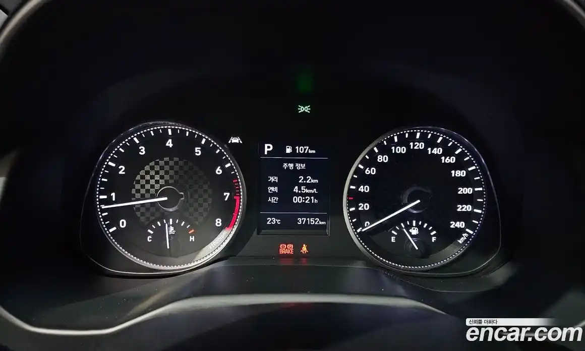 Hyundai Avante 2019 1.6 автомат (гидро), фото 11