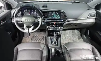 Hyundai Avante 2019 1.6 автомат (гидро), миниатюра 10