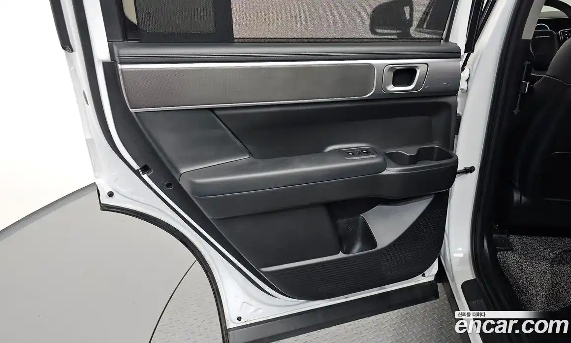 Hyundai Santa Fe 2023 2.5 автомат (гидро), фото 15