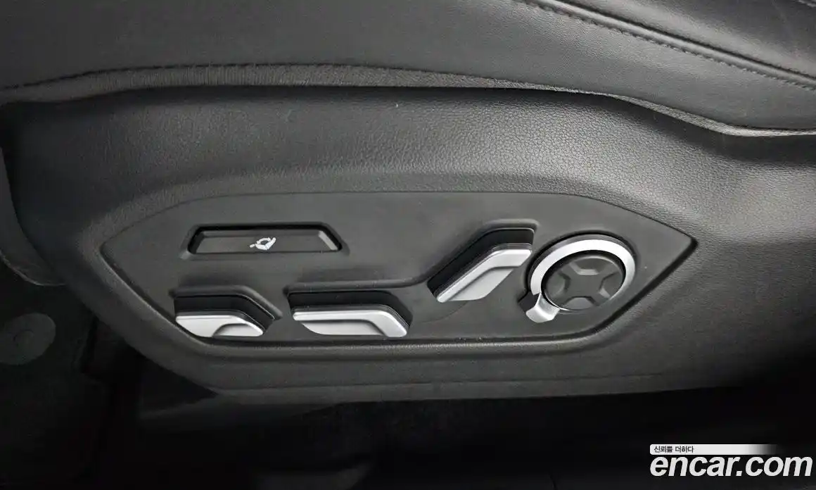 Hyundai Santa Fe 2023 2.5 автомат (гидро), фото 33