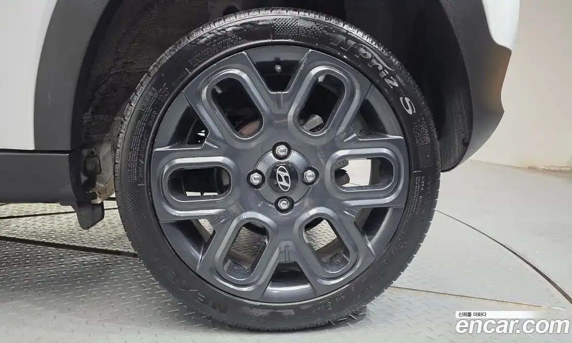 Hyundai Casper 2023 1.0 автомат (гидро), фото 7