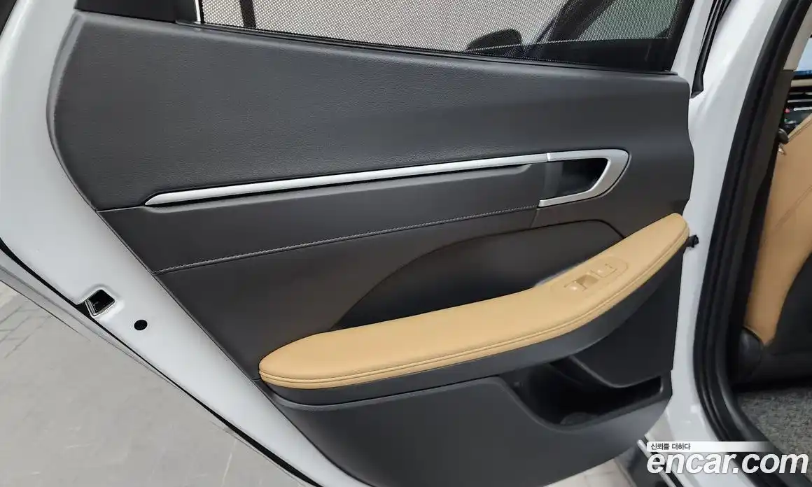 Hyundai Sonata 2024 2.0 автомат (гидро), фото 15