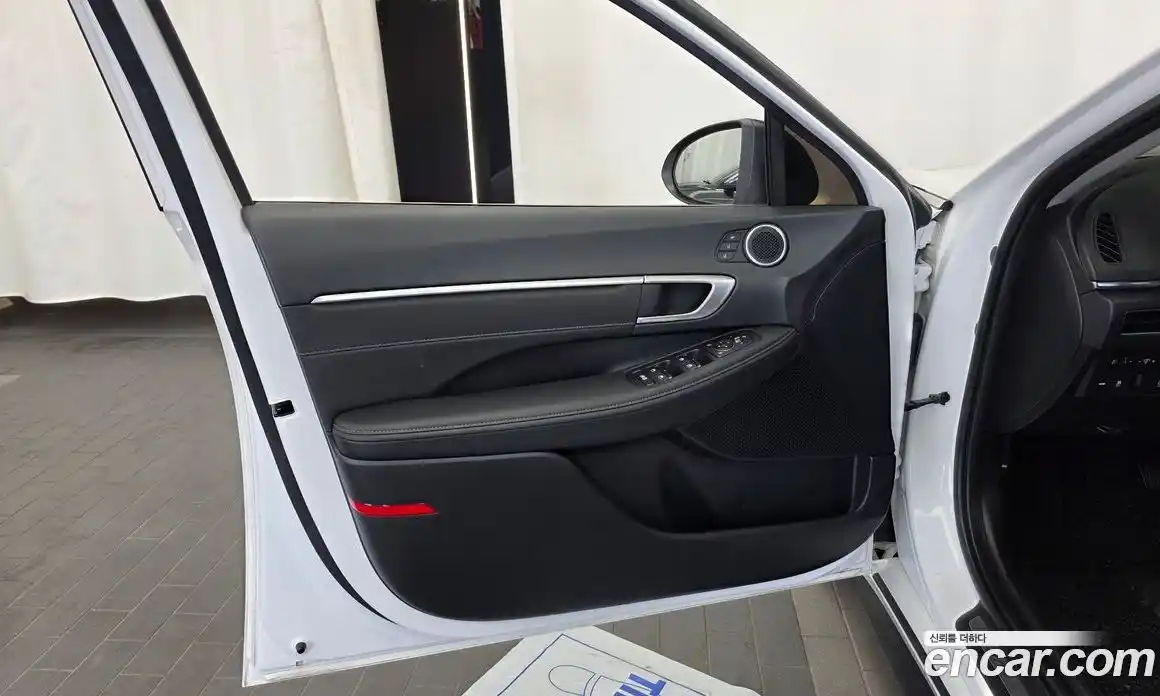 Hyundai Sonata 2022 2.0 автомат (гидро), фото 14
