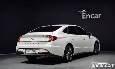 Hyundai Sonata 2022 2.0 автомат (гидро), миниатюра 2