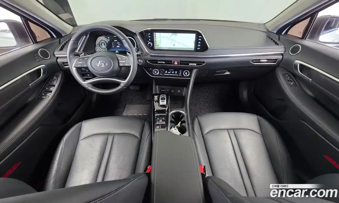 Hyundai Sonata 2022 2.0 автомат (гидро), фото 10