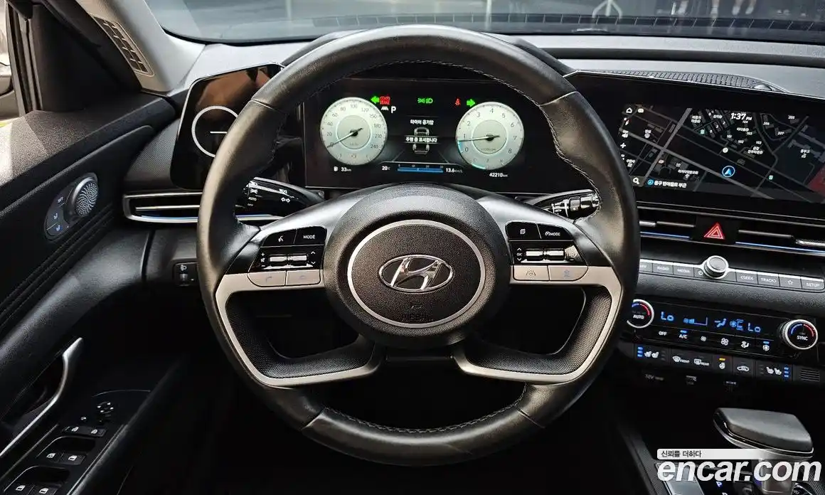 Hyundai Avante 2020 1.6 автомат (гидро), фото 18