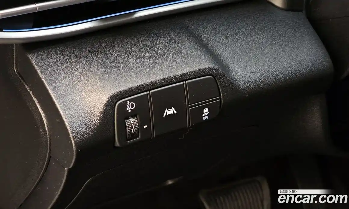 Hyundai Avante 2020 1.6 автомат (гидро), фото 22