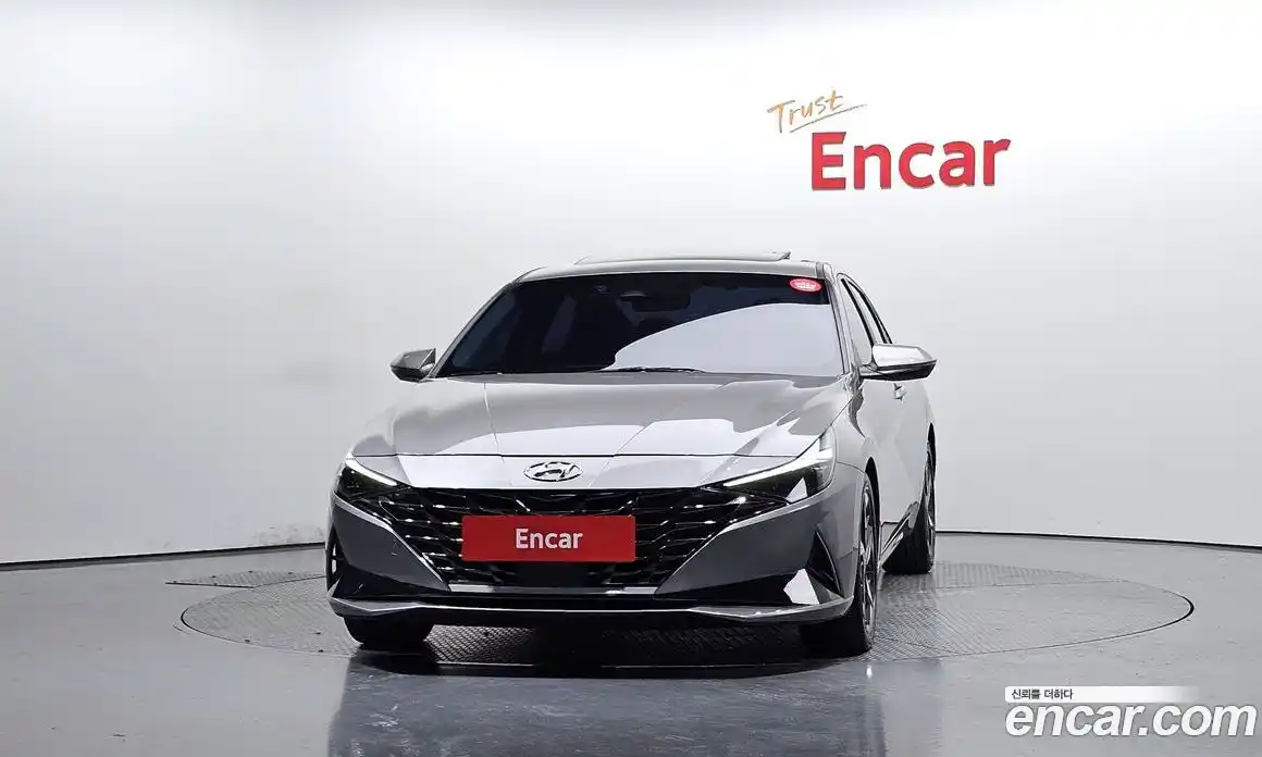 Hyundai Avante 2020 1.6 автомат (гидро), фото 3