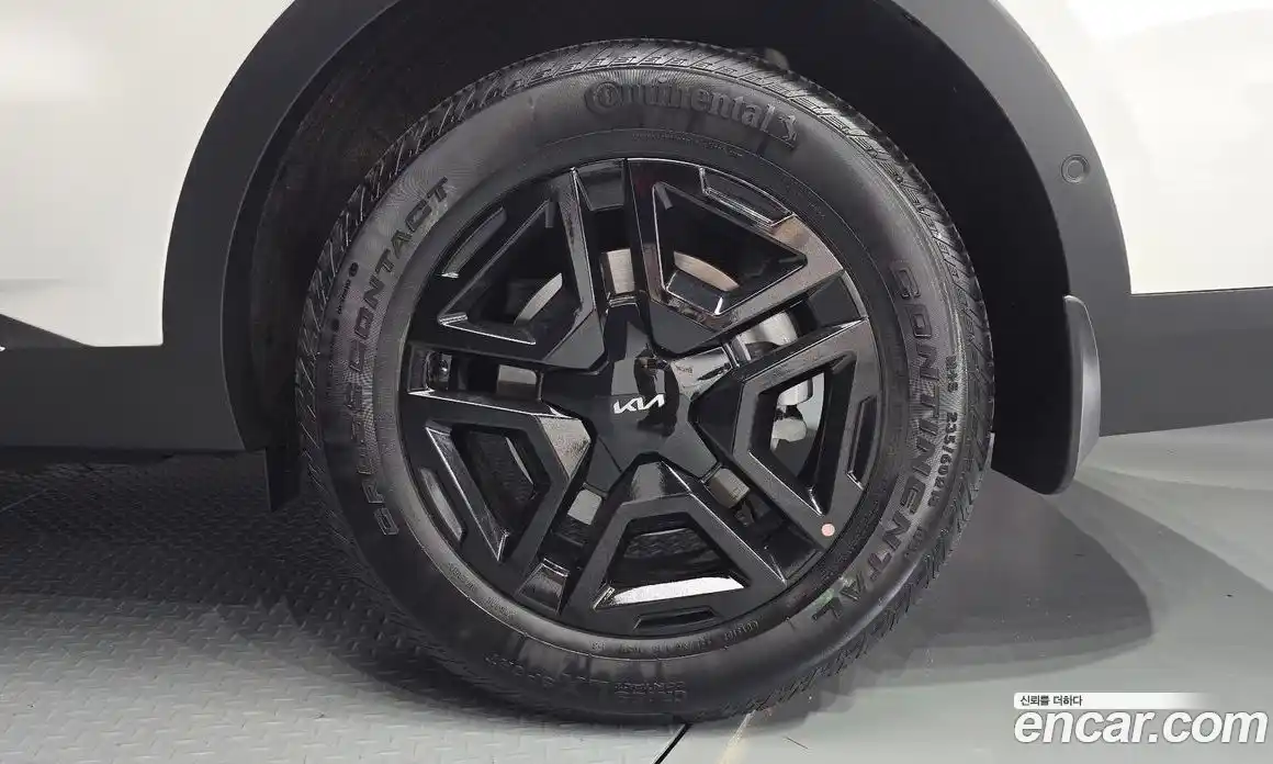 Kia Sorento 2024 1.6 автомат (гидро), фото 7