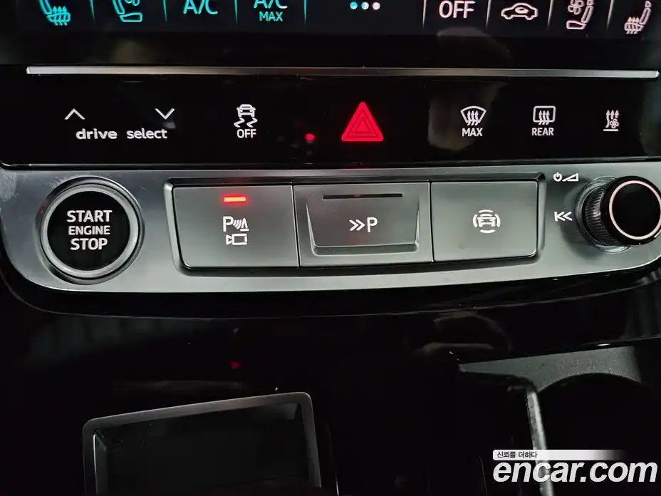Audi Q7 2022 3.0 автомат (гидро), фото 14