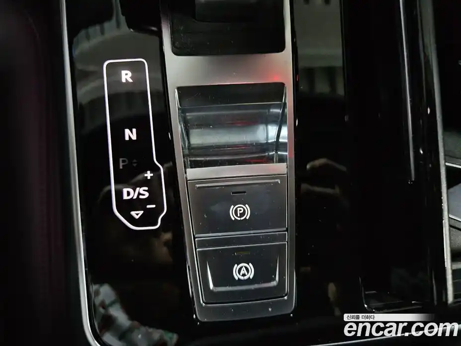 Audi Q7 2022 3.0 автомат (гидро), фото 15