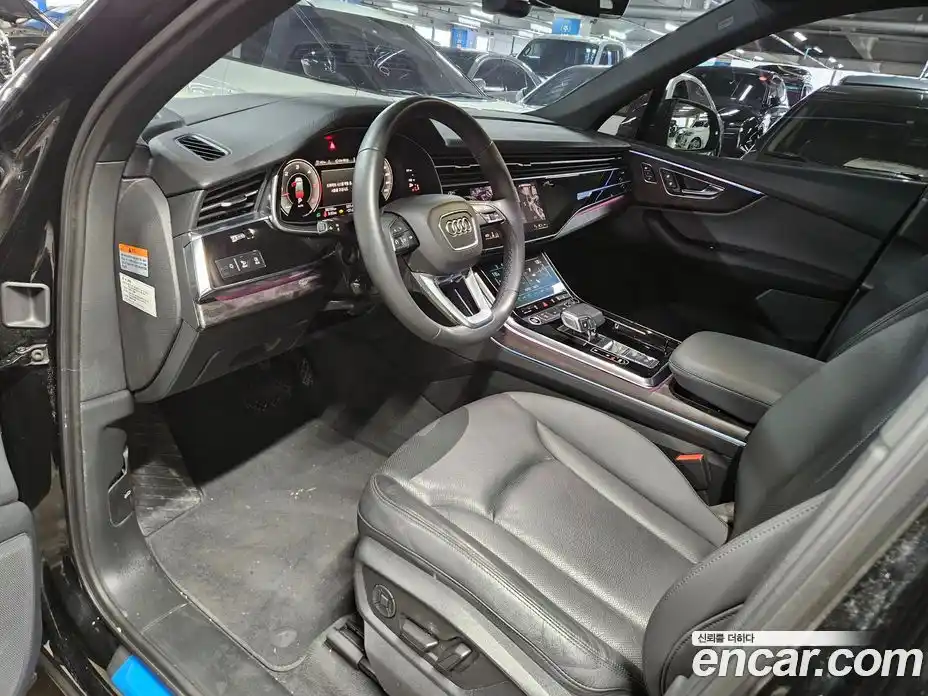 Audi Q7 2022 3.0 автомат (гидро), фото 10