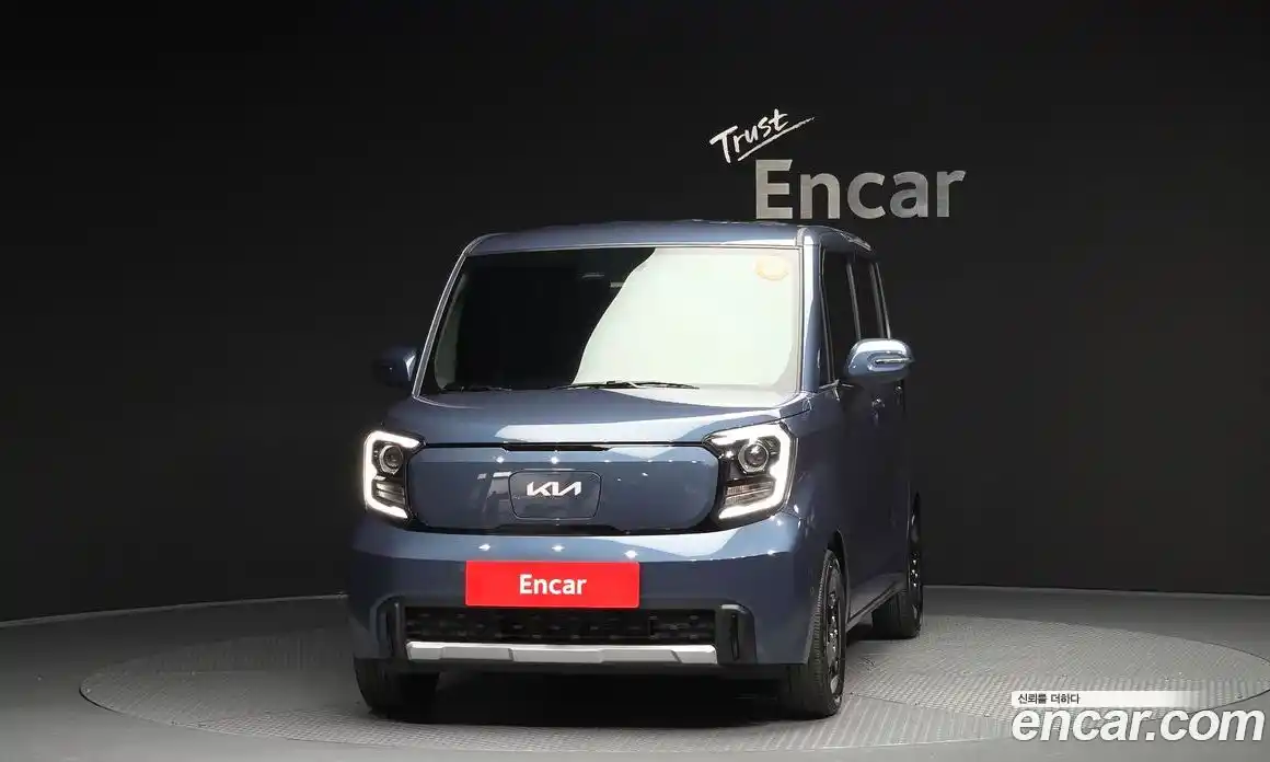 Kia Ray 2023 0.1 автомат (гидро), фото 3