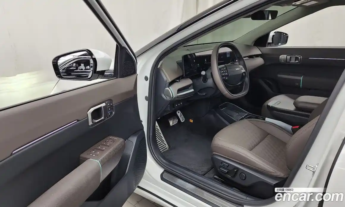 Kia EV4 2025 0.2 автомат (гидро), фото 13