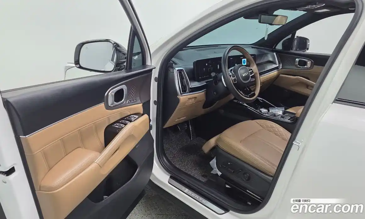 Kia Sorento 2024 1.6 автомат (гидро), фото 13