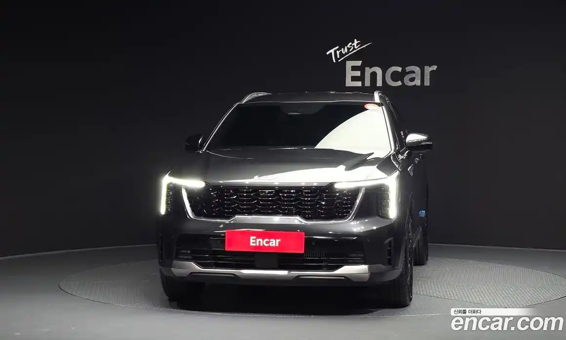 Kia Sorento 2023 1.6 автомат (гидро), фото 3