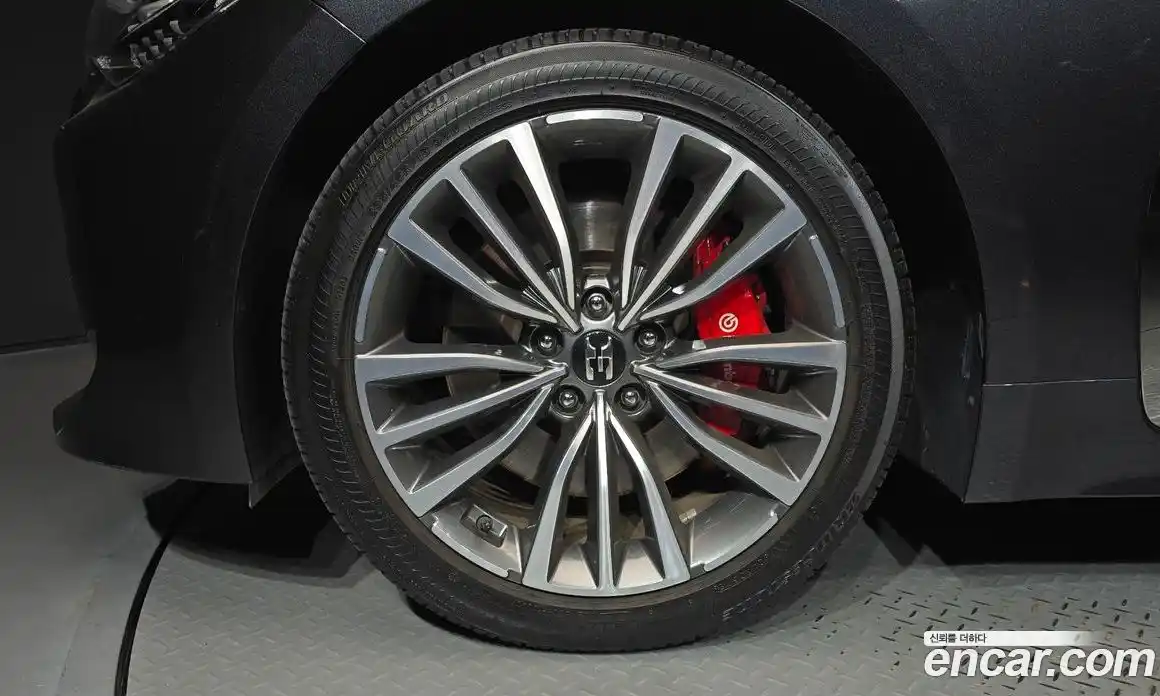 Kia Stinger 2017 2.0 автомат (гидро), фото 5