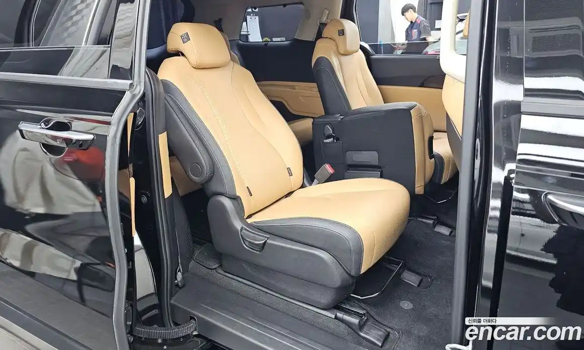 Kia Carnival 2022 3.5 автомат (гидро), фото 18