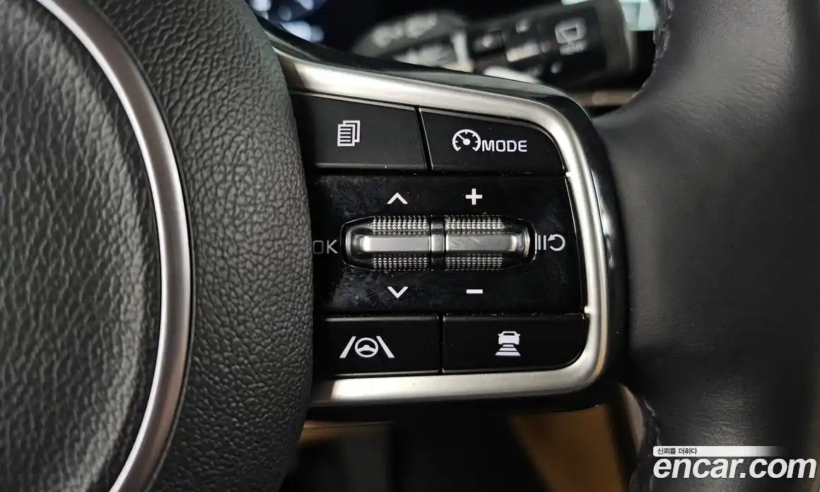 Kia Carnival 2022 3.5 автомат (гидро), фото 24