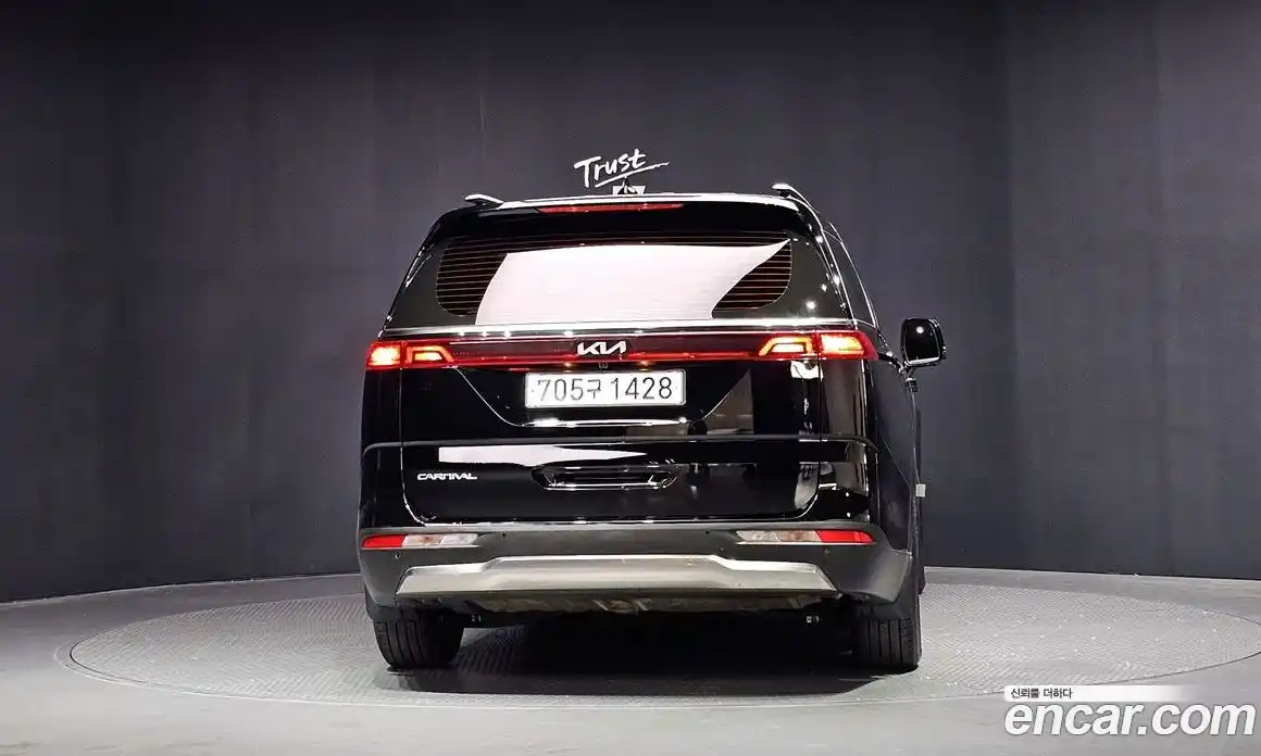 Kia Carnival 2022 3.5 автомат (гидро), фото 4