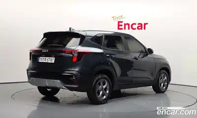 Kia Seltos 2023 1.6 автомат (гидро), миниатюра 2