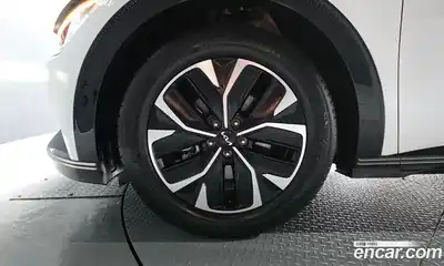 Kia EV6 2023 0.1 автомат (гидро), миниатюра 5