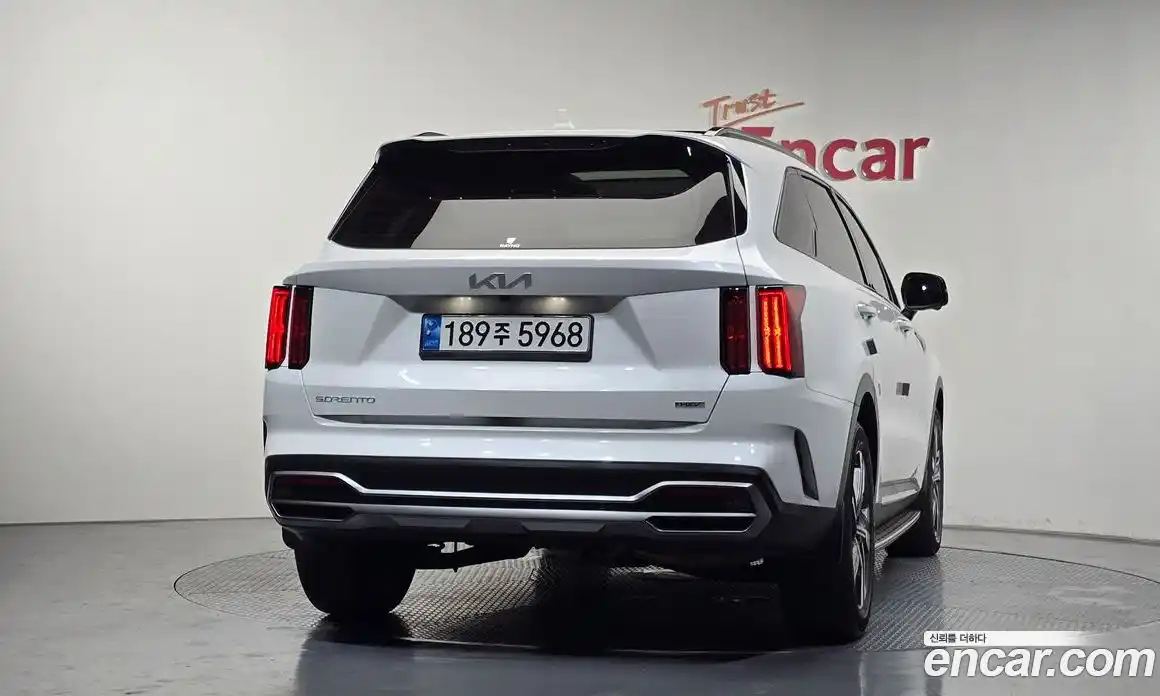 Kia Sorento 2022 1.6 автомат (гидро), фото 4