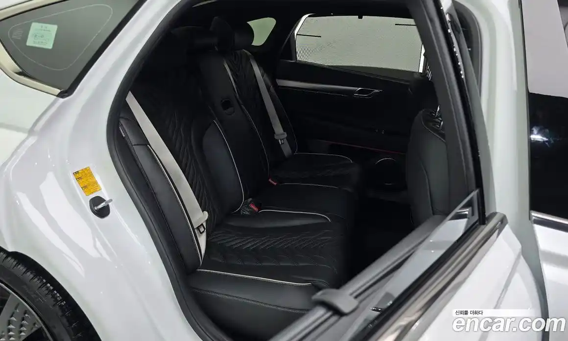 Genesis G80 2024 2.5 автомат (гидро), фото 12